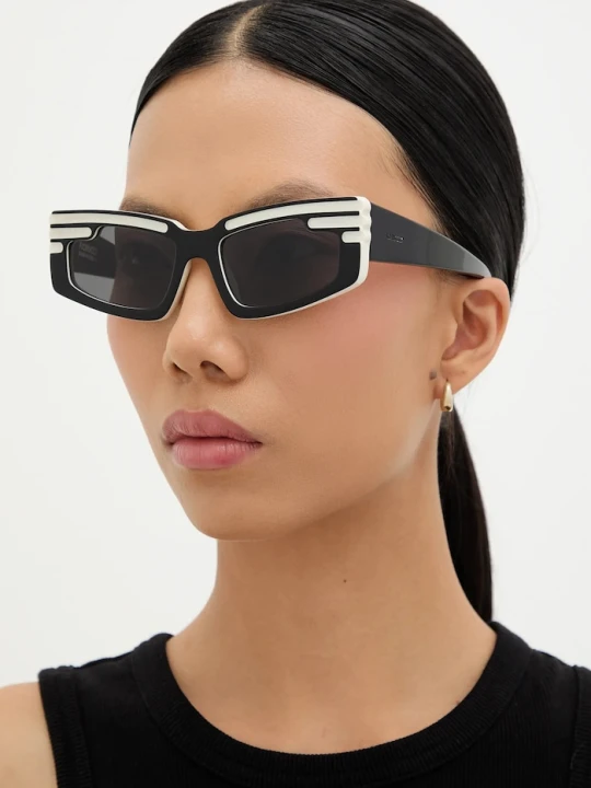 Obrázek produktu Fiorucci Sluneční brýle Rectangular Wing černá