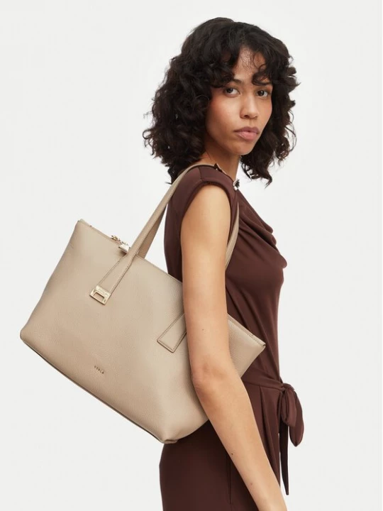 Obrázek produktu Furla Kabelka Olivia M Tote WB01977 HSF000 CN 4488S Béžová