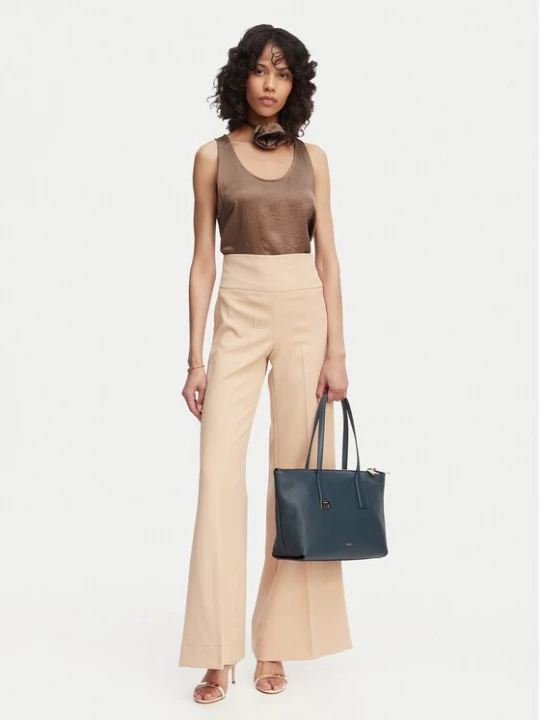 Obrázek produktu Furla Kabelka Olivia M WB01977 HSF000 CN GU000 Tmavomodrá