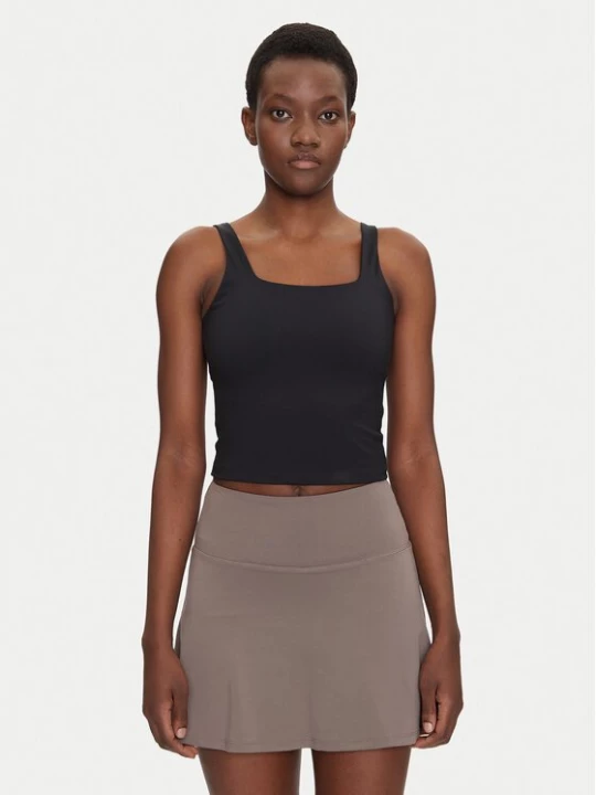 Obrázek produktu Girlfriend Collective Top Tommy 1045 Černá Slim Fit