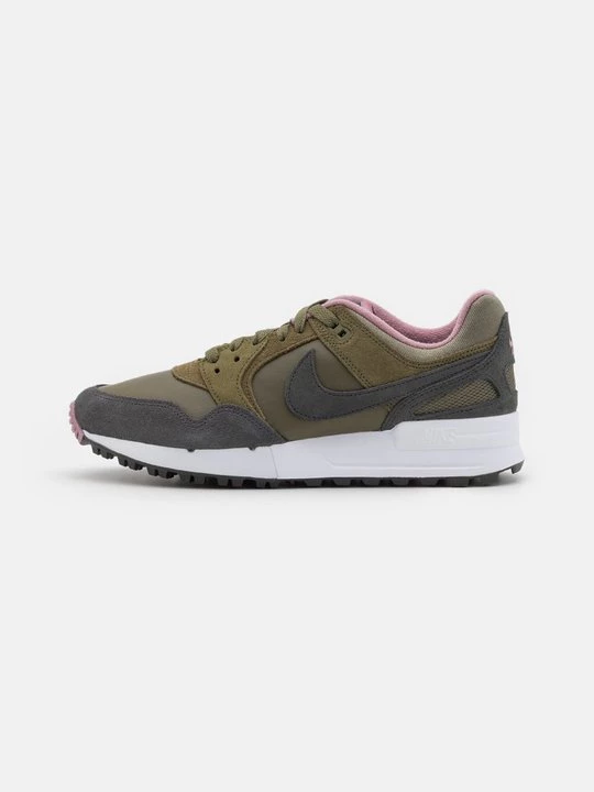 Obrázek produktu Golfová obuv (bez spiku) Nike olivová