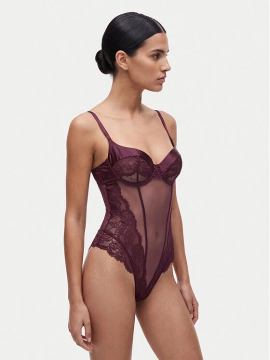 Obrázek produktu Guess Body O6BM06 K5000 Bordó