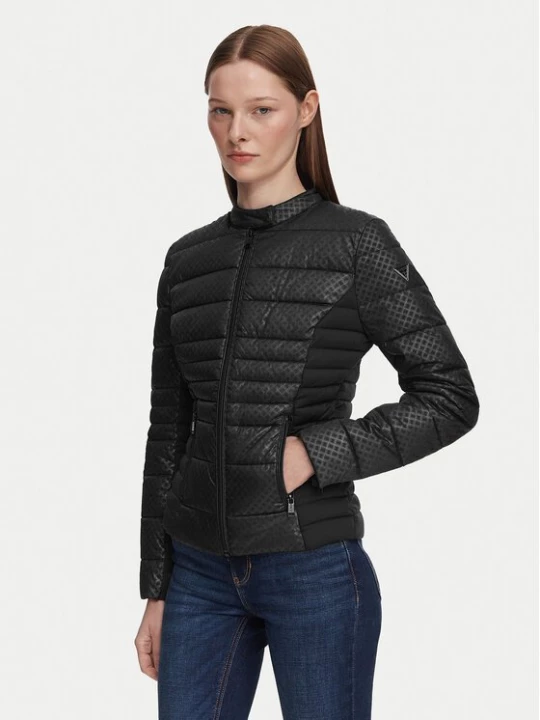 Obrázek produktu Guess Bunda pro přechodné období W6YL16 W2891 Černá Slim Fit
