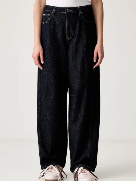 Obrázek produktu Guess Jeans džíny barrel dámské námořnická modř