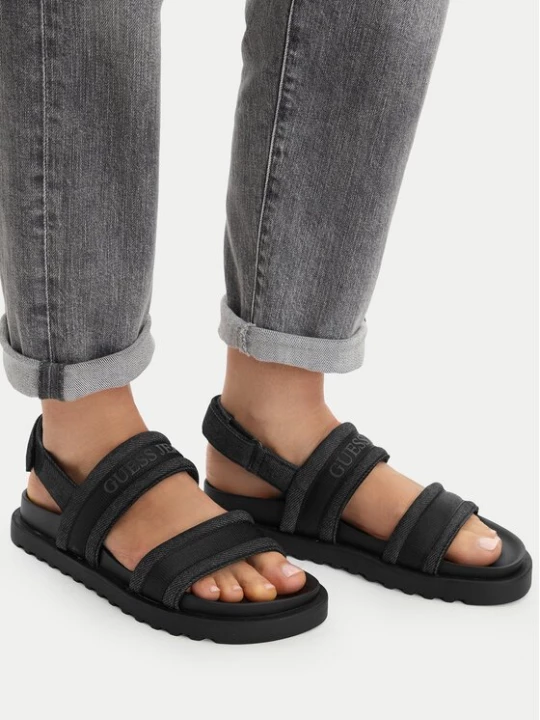 Obrázek produktu Guess Jeans Sandály EO-GJ2122 Černá