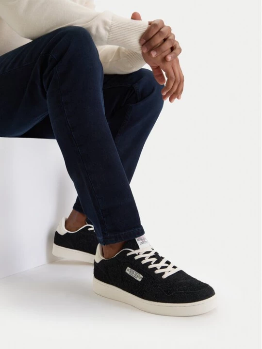 Obrázek produktu Guess Jeans Sneakersy EO-LUNARI-02 WE Černá