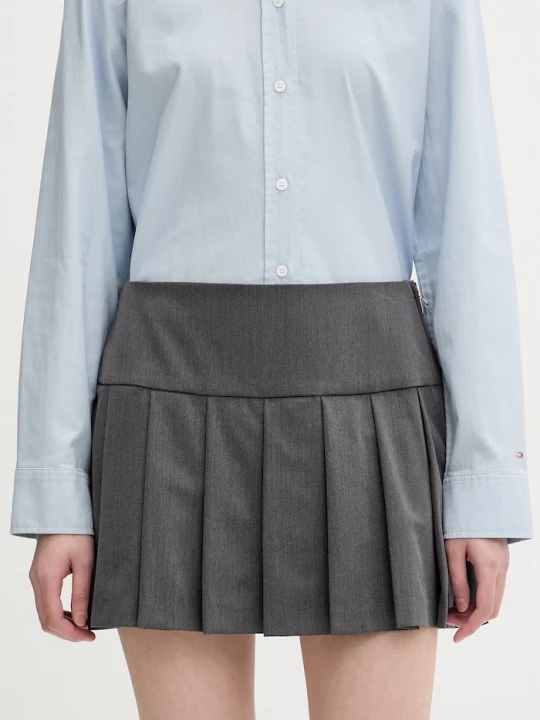 Obrázek produktu Guess Jeans šortková sukně šedá