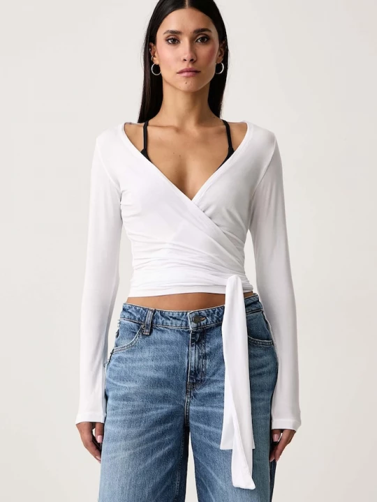 Obrázek produktu Guess Jeans zavinovací halenka dámská s modalem bílá