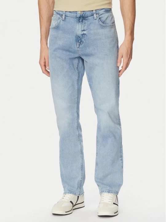 Obrázek produktu Guess Jeansy M6GA31 D0779 Světle modrá Straight Fit