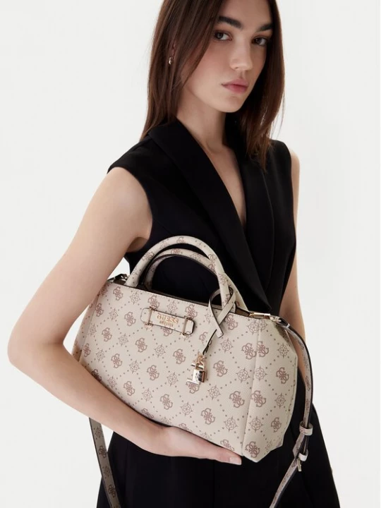 Obrázek produktu Guess Kabelka Carrie Logo HWGP98 98060 Écru Krémová