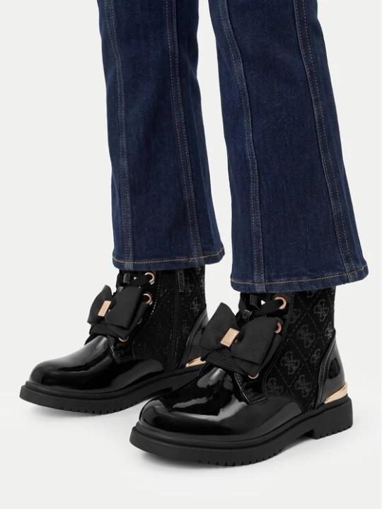 Obrázek produktu Guess Kotníková obuv CEO-CS6755-02 Černá