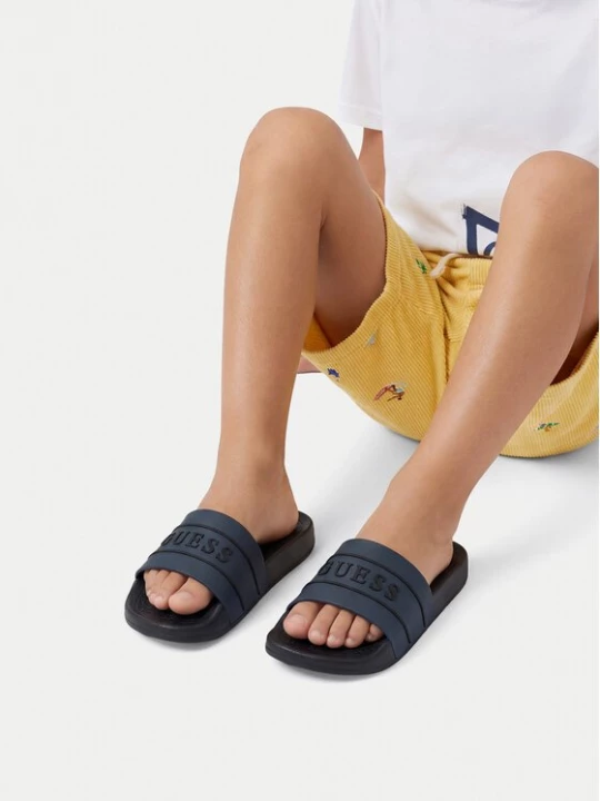 Obrázek produktu Guess Nazouváky CEOWB-K250041(CH) Tmavomodrá