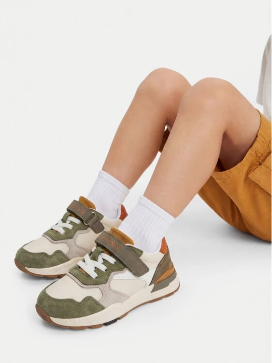 Obrázek produktu Guess Sneakersy CEO-AVO-G1-SS2026 Barevná