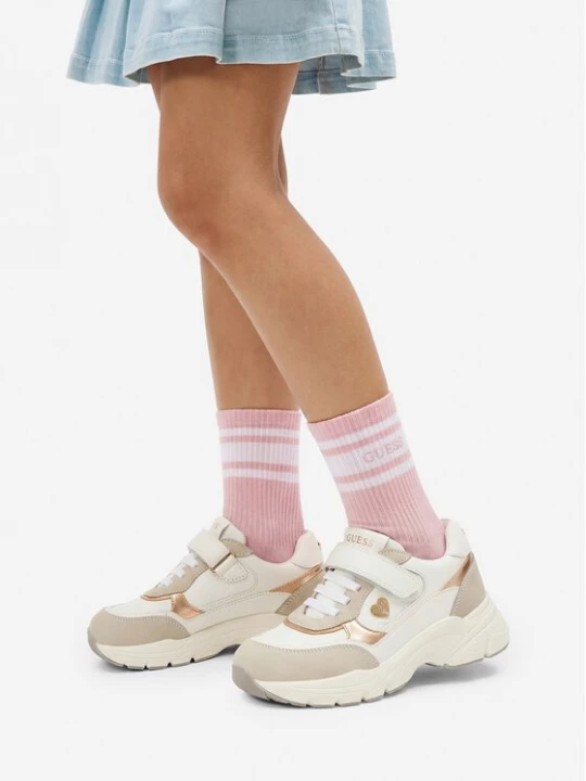 Obrázek produktu Guess Sneakersy CEO-CI12-TONIC-01 Bílá