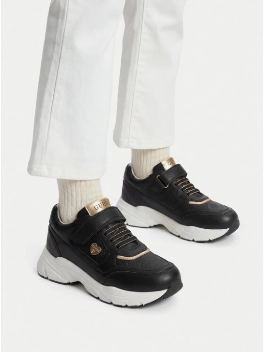 Obrázek produktu Guess Sneakersy CEO-CI12-TONIC-01 Černá