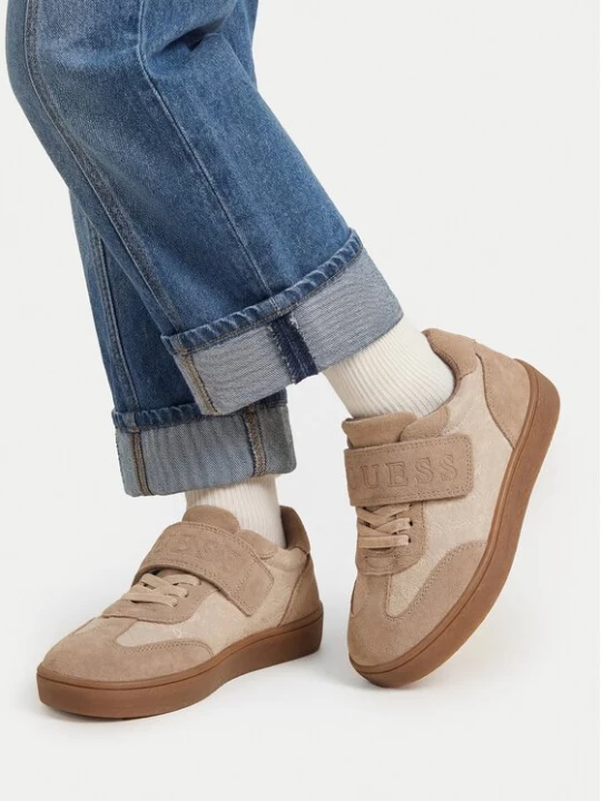 Obrázek produktu Guess Sneakersy EO-513-053-1 Béžová