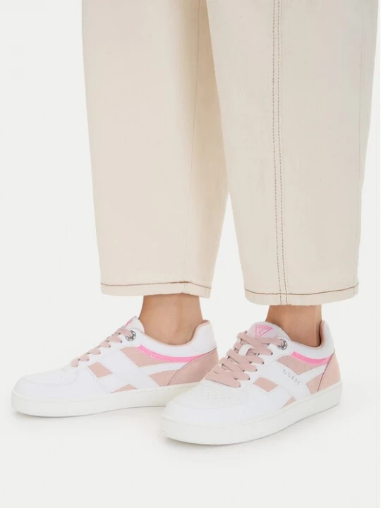 Obrázek produktu Guess Sneakersy FLPNM2 ELE12 Bílá