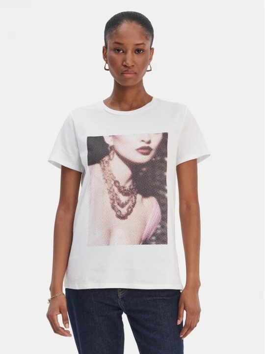 Obrázek produktu Guess T-Shirt W6RI57 K9RM1 Bílá Classic Fit
