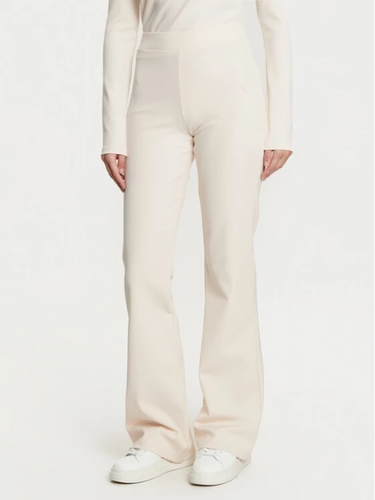 Obrázek produktu Guess Úpletové kalhoty V5RB06 KCLH0 Écru Regular Fit Krémová