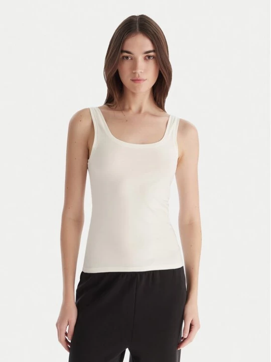 Obrázek produktu Hunkemöller Top Singlet 302723 Bílá Slim Fit