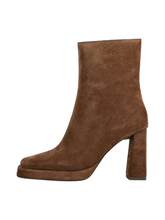 Obrázek produktu Jeffrey Campbell Nízké kozačky 'MAXIMAL' karamelová