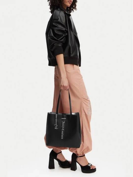 Obrázek produktu Juicy Couture Kabelka CEO-BIJXT3265WVP. Černá