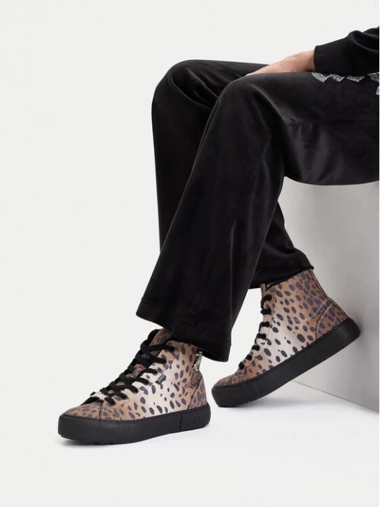 Obrázek produktu Juicy Couture Sneakersy CEO-VSJU007 Hnědá