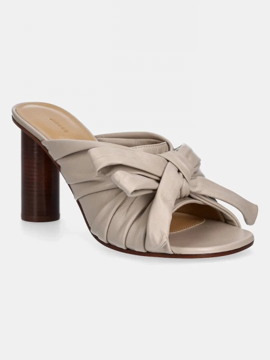 Obrázek produktu JW Anderson Kožené pantofle JW Anderson béžová