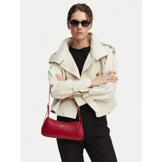 Obrázek produktu Kabelka Calvin Klein Ck Small Shoulder Bag LV04F3170G Červená