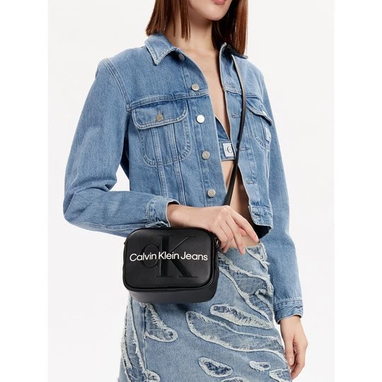 Obrázek produktu Kabelka Calvin Klein Jeans Sculpted Camera Bag18 Mono K60K610275 Černá