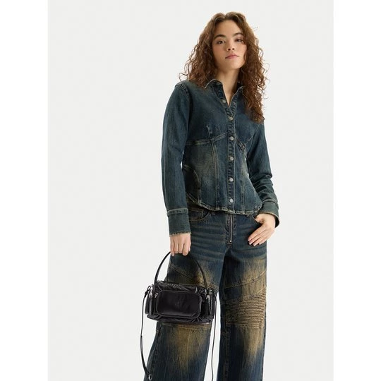 Obrázek produktu Kabelka Calvin Klein Pocket Shiny Nylon Small Bag LV04F3405G Černá