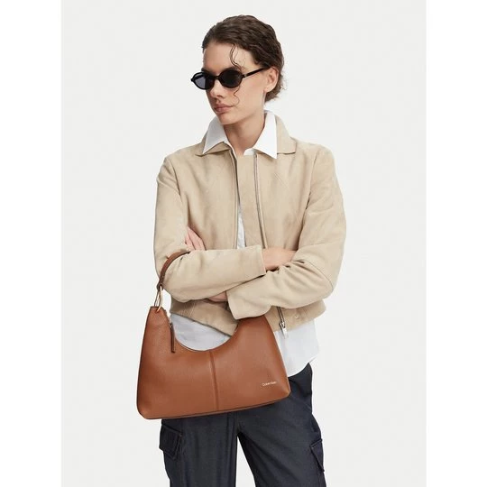 Obrázek produktu Kabelka Calvin Klein Slouchy Leather Shoulder Bag LV04F3657G Zelená