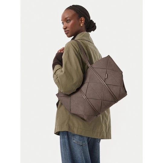 Obrázek produktu Kabelka Calvin Klein Woven Sueded Carryall LV04F3695G Hnědá