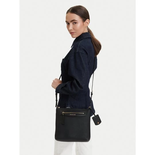 Obrázek produktu Kabelka MICHAEL Michael Kors 32S6GTVC3L Černá