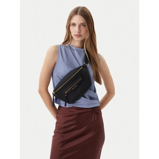 Obrázek produktu Kabelka MICHAEL Michael Kors Jet Set 30S6GTVM2L Černá