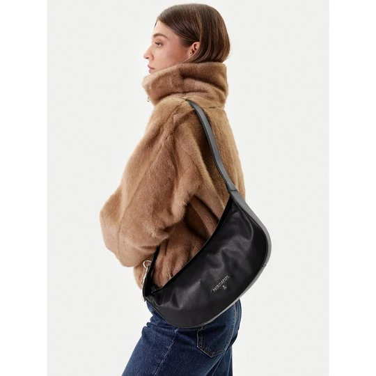 Obrázek produktu Kabelka Patrizia Pepe 8B0274 L164 K103 Černá