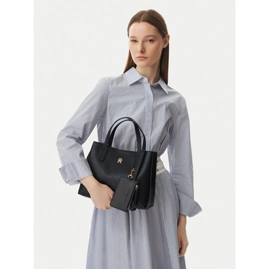 Obrázek produktu Kabelka Tommy Hilfiger Th Icon Mini Satchel AW0AW18722 Černá
