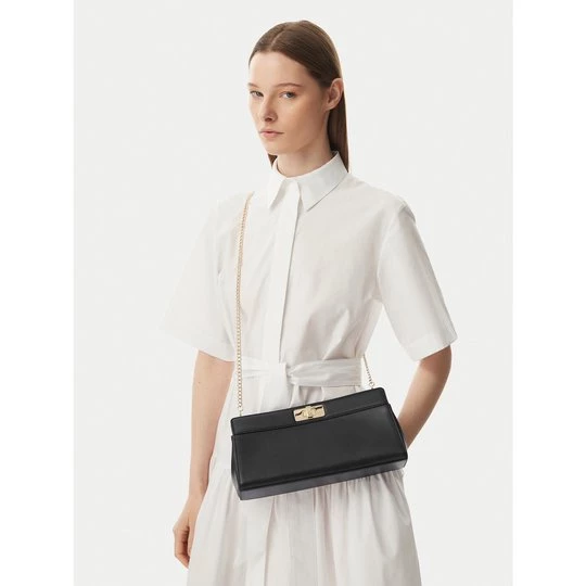 Obrázek produktu Kabelka Tommy Hilfiger Th Modern Clutch AW0AW18727 Černá