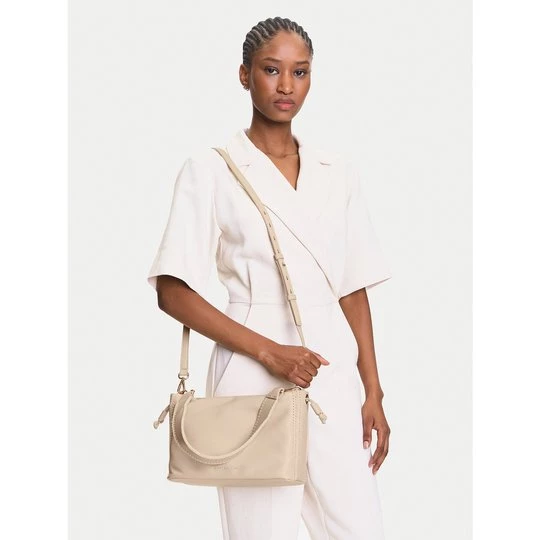 Obrázek produktu Kabelka Tommy Hilfiger Th Soft Summer Mini Bucket AW0AW17541 Krémová