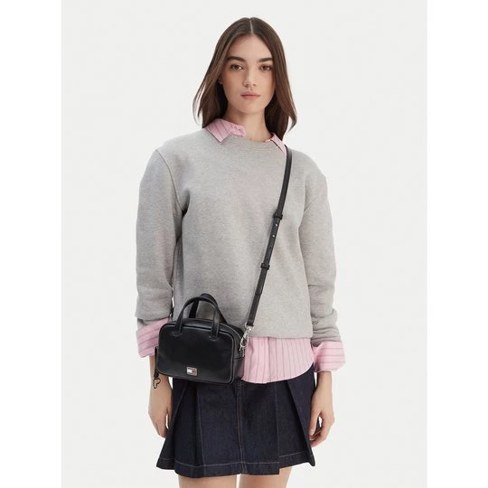 Obrázek produktu Kabelka Tommy Jeans Tjw City Trunk Crossover AW0AW18084 Černá