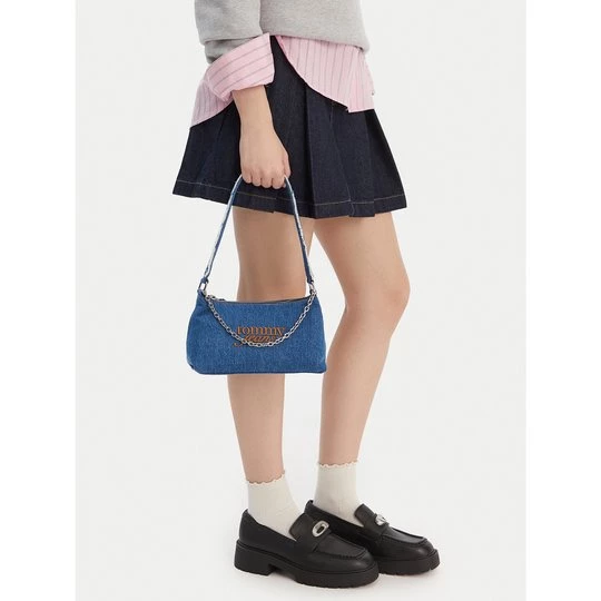 Obrázek produktu Kabelka Tommy Jeans Tjw Cool Denim Shoulder Bag AW0AW18575 Modrá