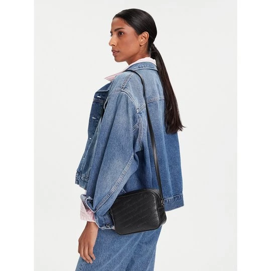 Obrázek produktu Kabelka Tommy Jeans Tjw Must Aop Camera Bag AW0AW17865 Černá