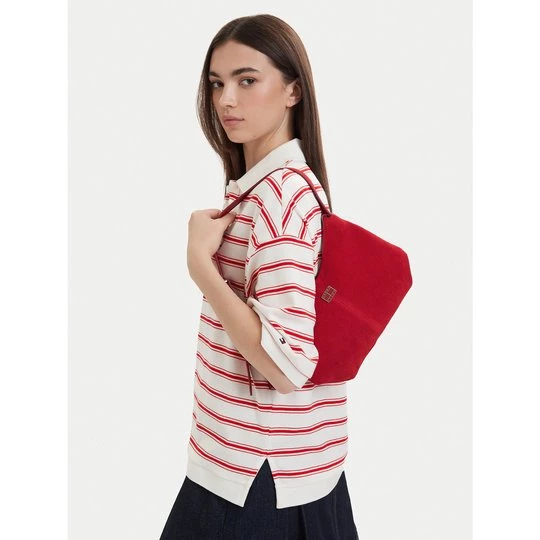 Obrázek produktu Kabelka Tommy Jeans Tjw Slouchy Suede Shoulder Bag AW0AW18859 Červená