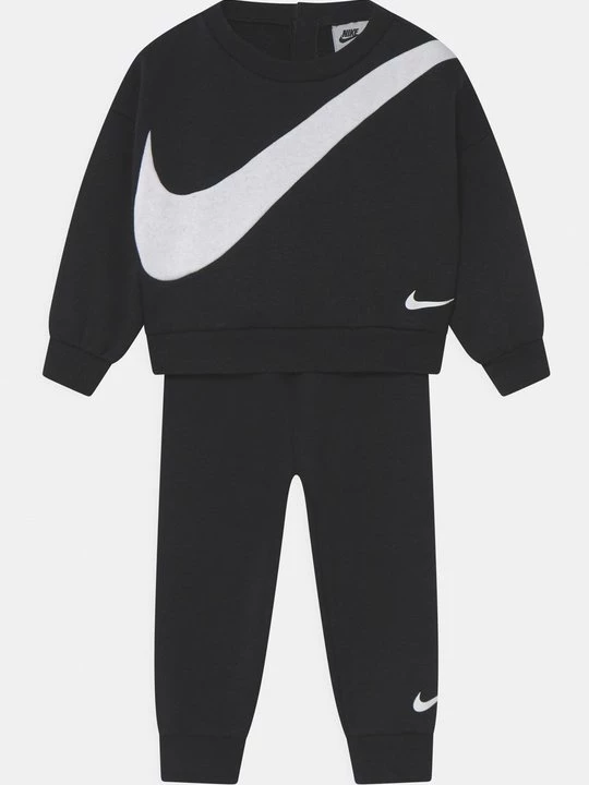 Obrázek produktu Kalhoty Nike černá