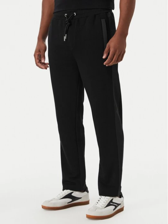 Obrázek produktu KARL LAGERFELD Teplákové kalhoty 705006 562900 Černá Regular Fit