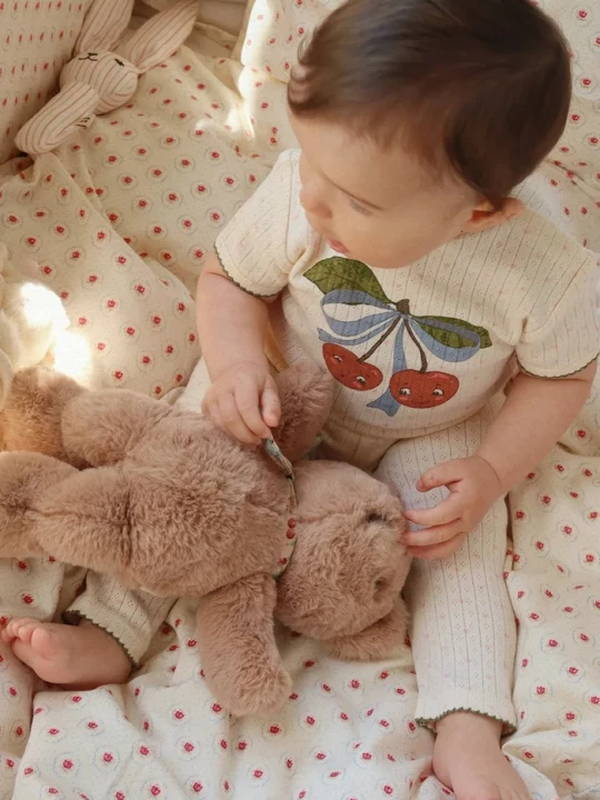 Obrázek produktu Konges Sløjd Bavlněné kojenecké body Konges Sløjd MINNIE SS BODY GOTS béžová