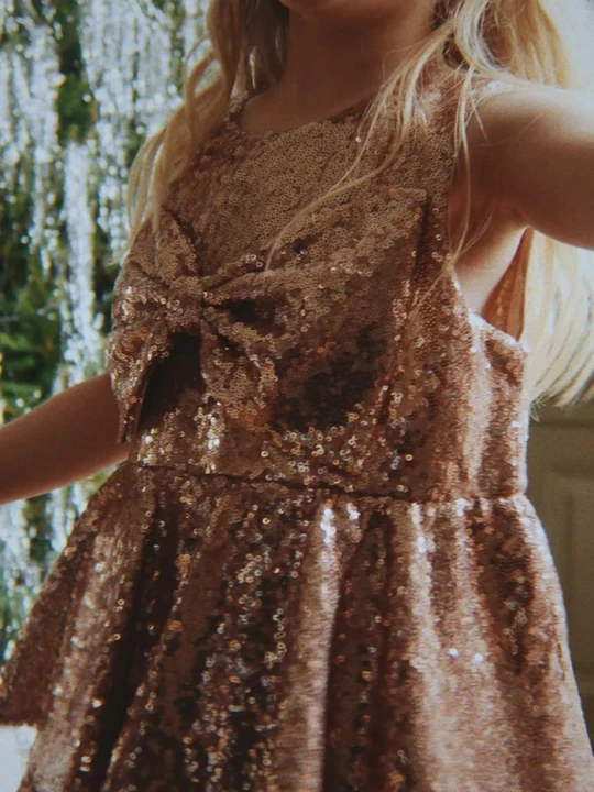 Obrázek produktu Konges Sløjd Dívčí šaty Konges Sløjd ROSIE DRESS zlatá