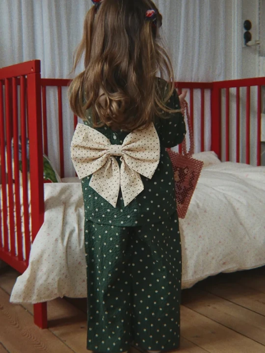 Obrázek produktu Konges Sløjd halenka dětská bavlněná s elastanem ELIN BOW BLOUSE GOTS zelená