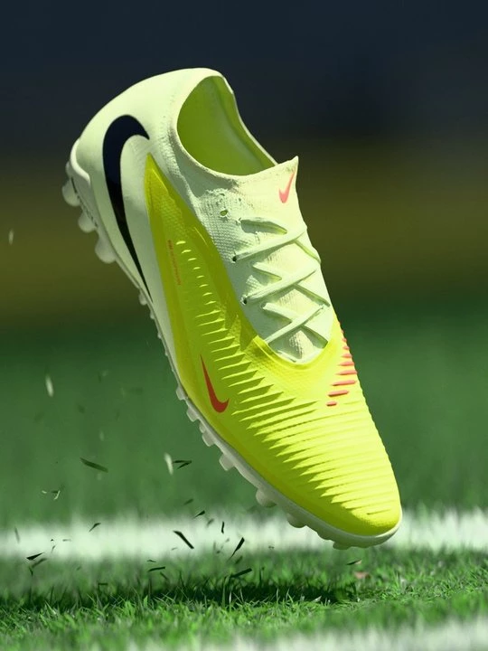 Obrázek produktu Kopačky na umělý povrch Nike Performance