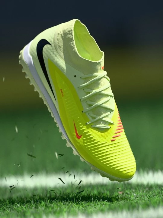 Obrázek produktu Kopačky na umělý povrch Nike Performance